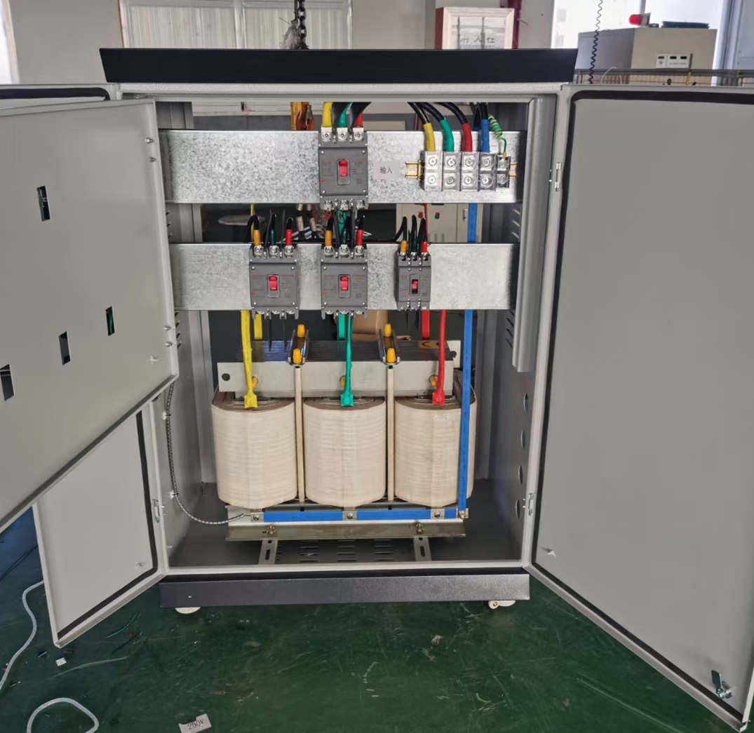 三相風能配置光伏隔離變壓器650KVA 690V 480變380