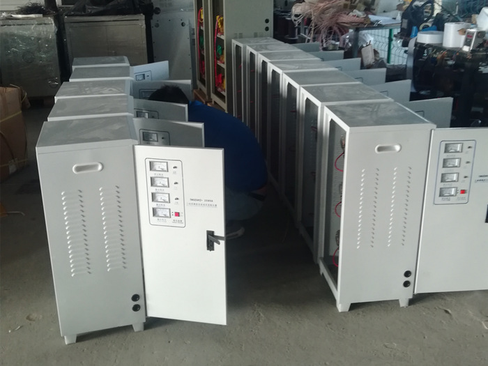 全自動SVC TNS-6KVA三相交流電源穩壓器6KW