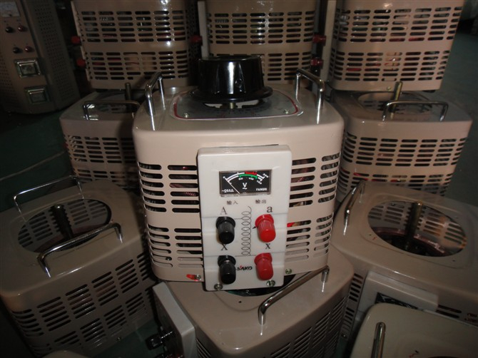 TDGC2-3KVA單相電動調壓器0-250V 0-300V